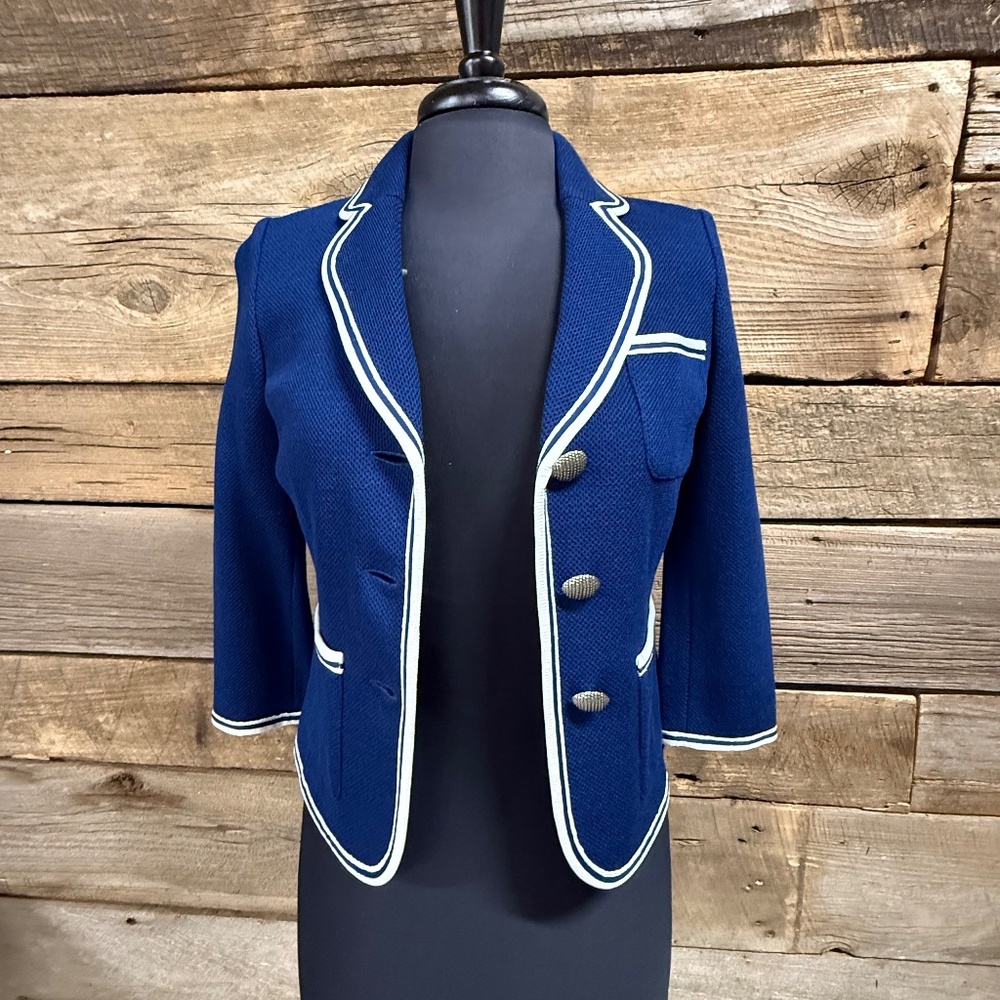 NWT St. John Nautical Fitted Blazer, Blue with white trim, Size 2